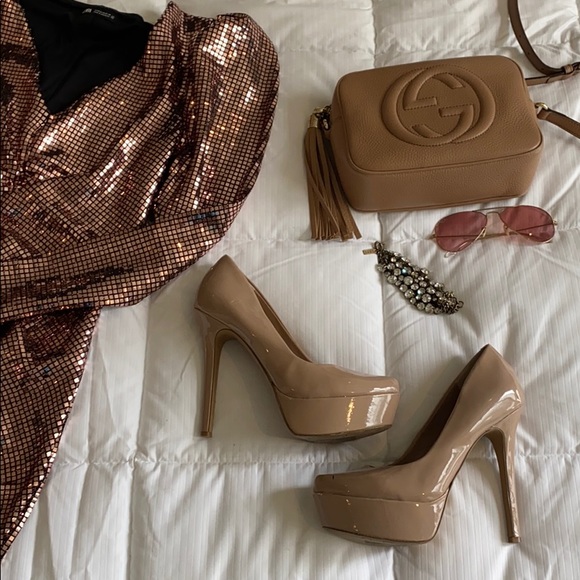 Jessica Simpson Shoes - jessica simpson • nude patent heels